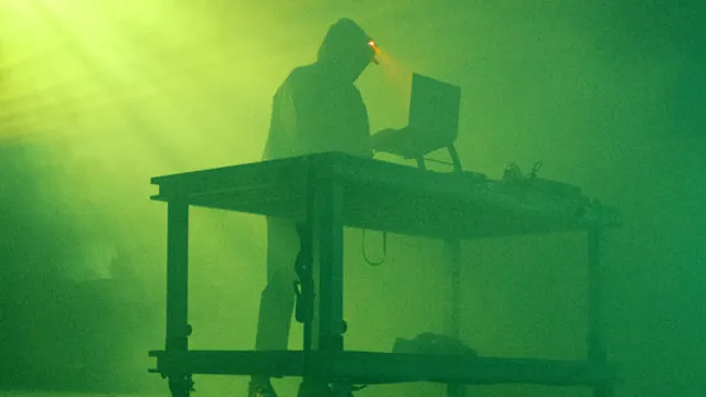 Vidéo Club : Buttechno (Live A/V)