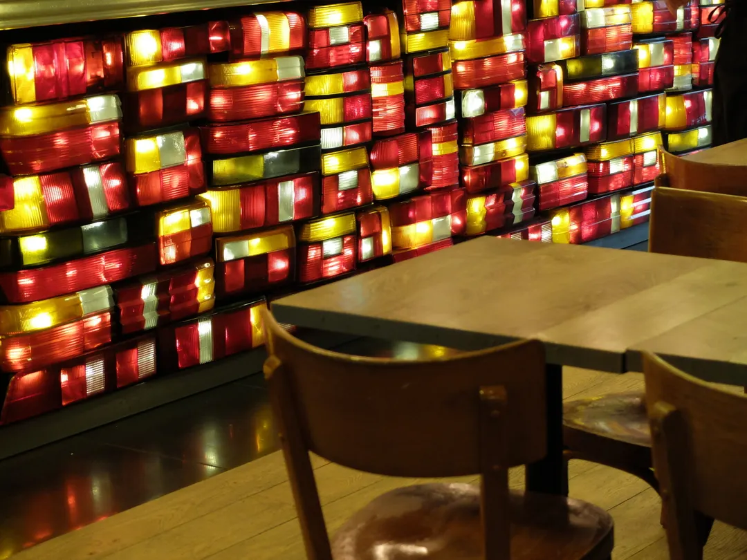 Les Petites Ecuries Restaurant Paris