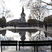 Café Fluctuat Nec Mergitur