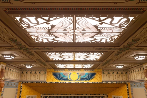 Le Louxor Salle Paris