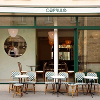 Capsule