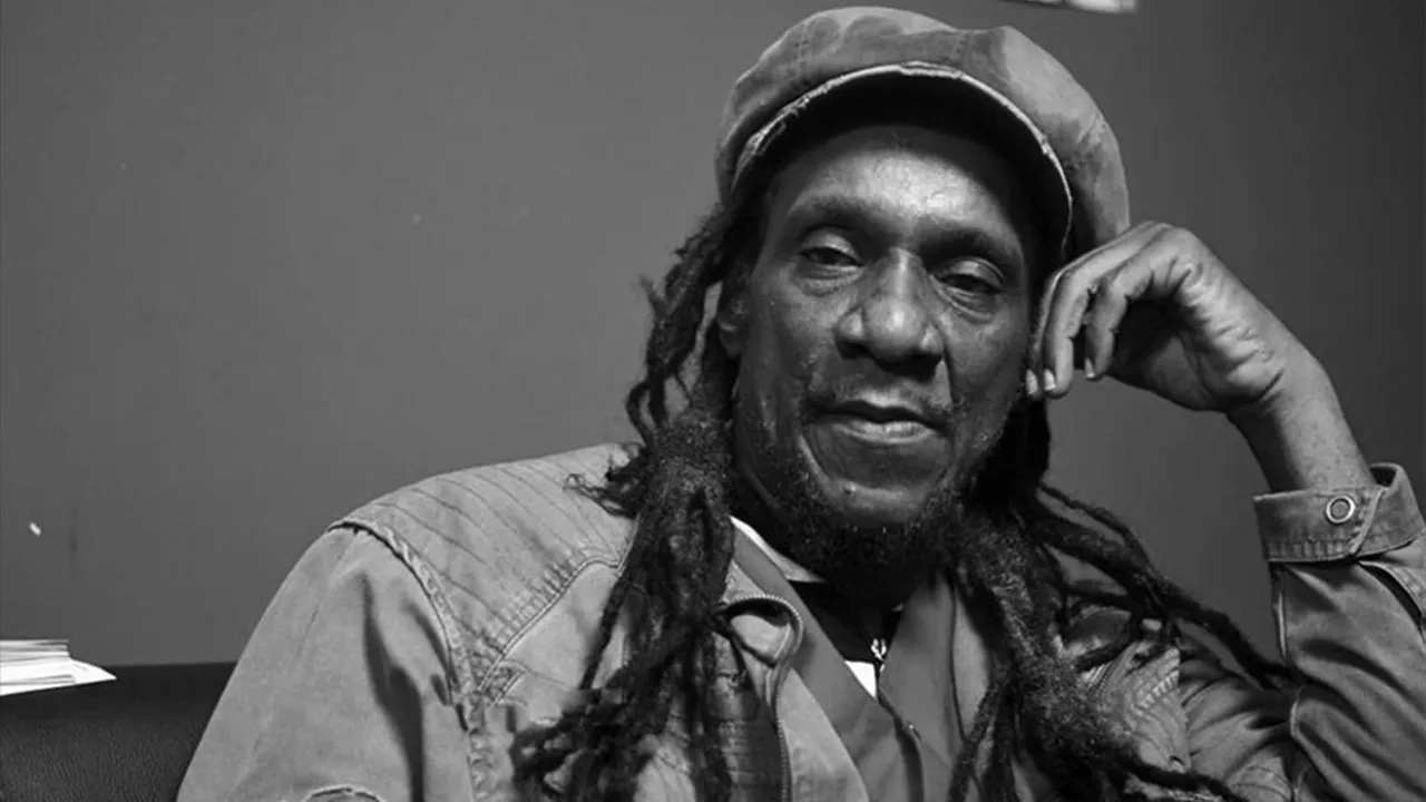 Linval Thompson- Romeo K - Roberto Sanchez & The MW