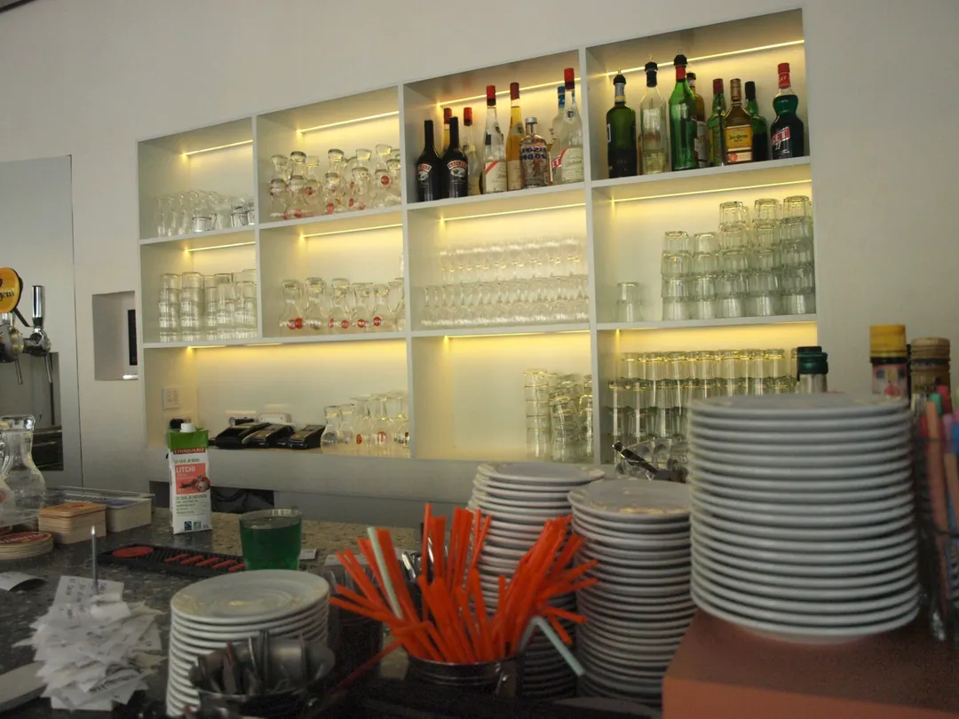 Le Café monde et médias Restaurant Bar Paris