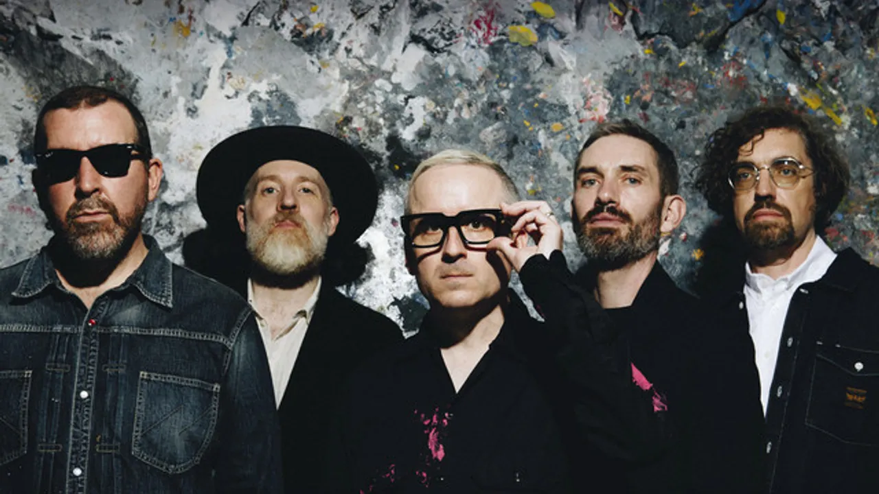 Hot Chip (dj set) with DJ D.Dee