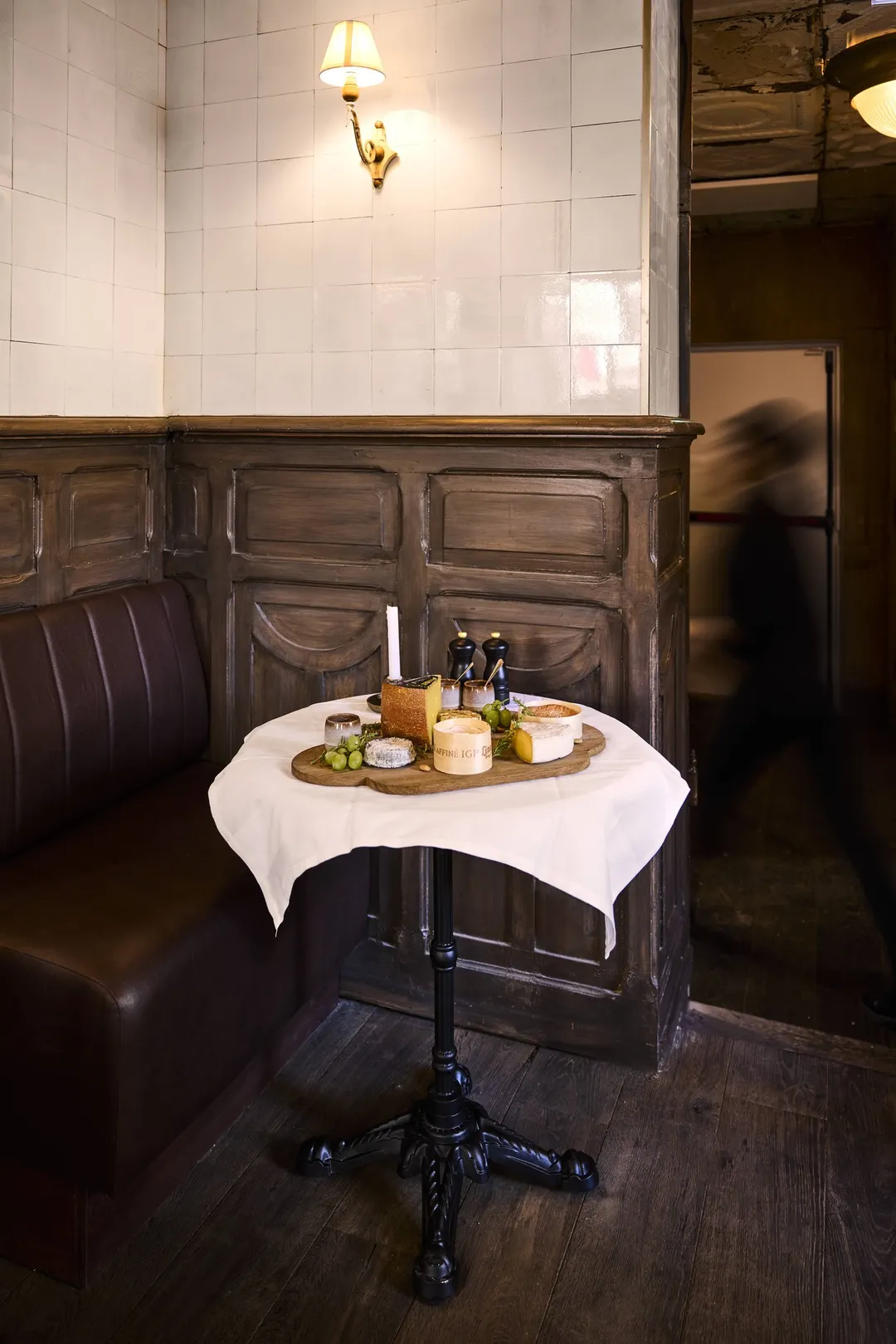 Le Petit Brochant Restaurant Paris
