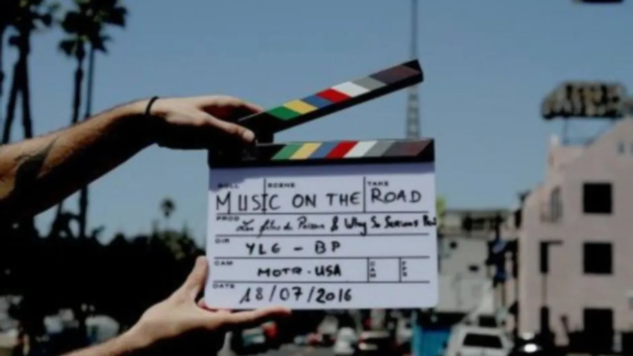 Music on the Road - Rouge Vinyle