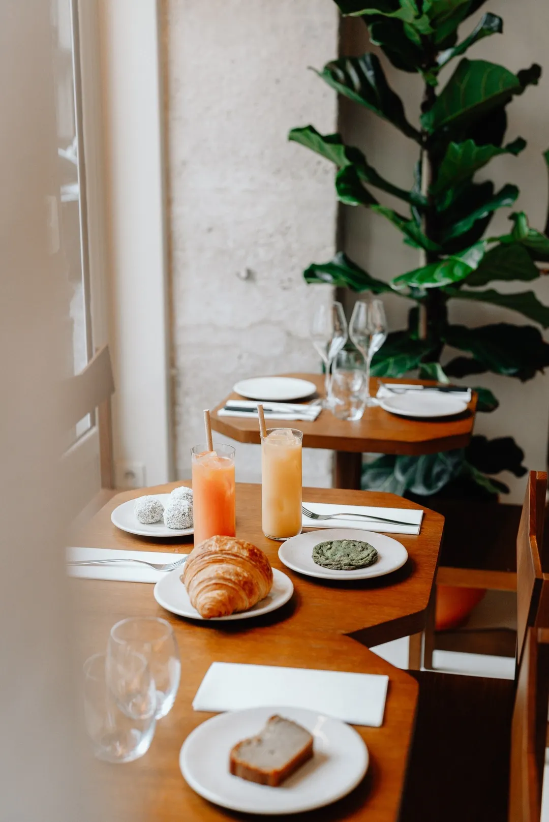 Carlota Bar Restaurant Paris