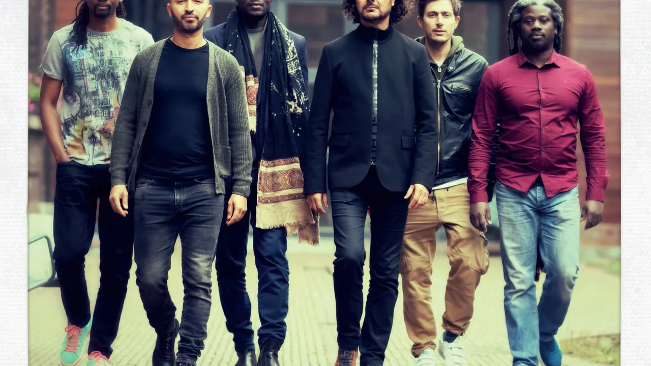 Aziz Sahmaoui & University of Gnawa en concert à la Cigale