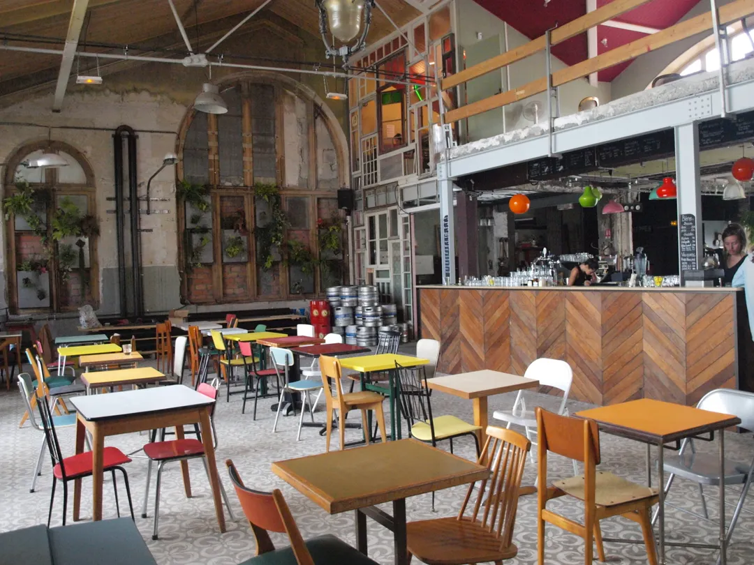 La REcyclerie Bar Restaurant Paris