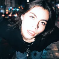 Queen D