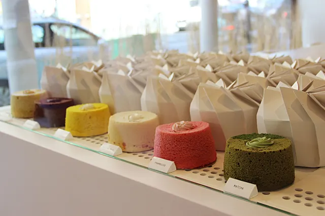 Les Angel Cakes de la Pâtisserie Ciel : nouveau paradis gourmand à Paris