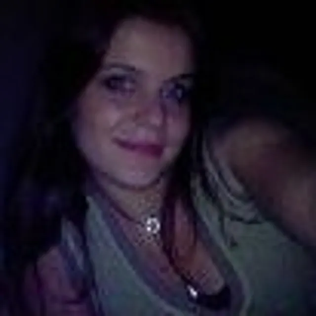 Elodie L