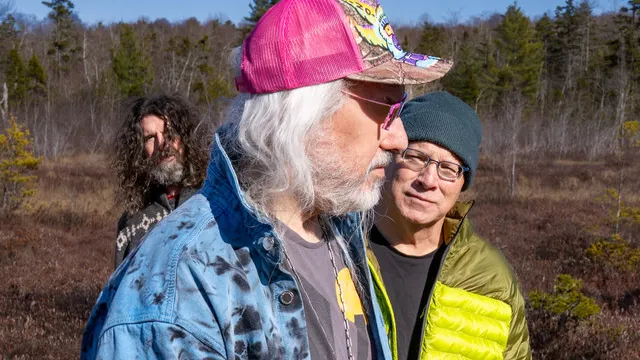 DINOSAUR JR.