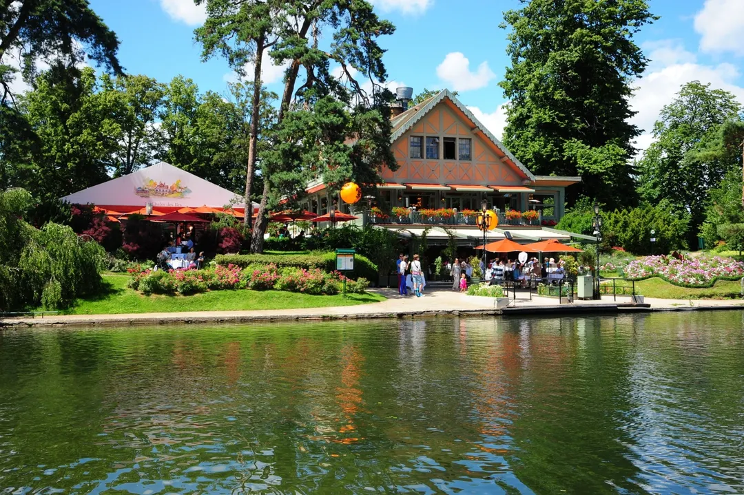Le Chalet des Iles Salle Restaurant Paris