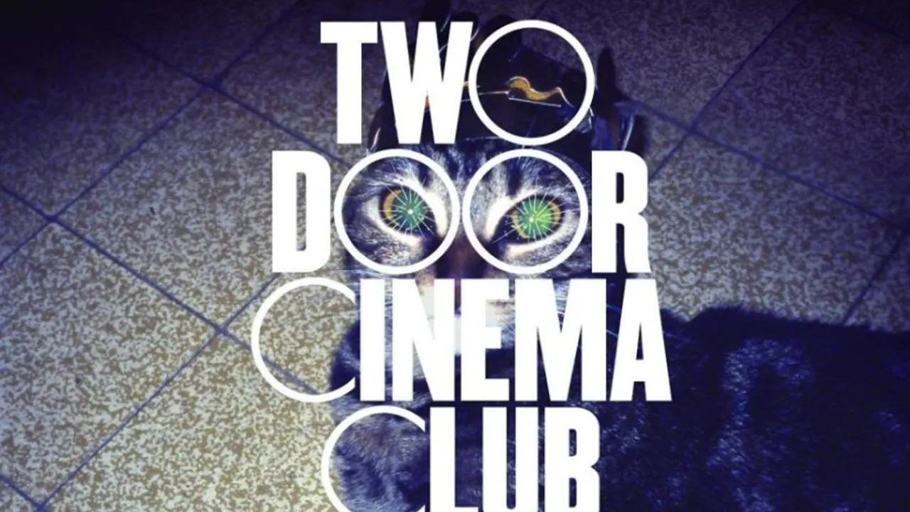 Two Door Cinema Club et La Femme en DJ sets