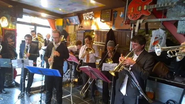 Illustre Klaxon en concert