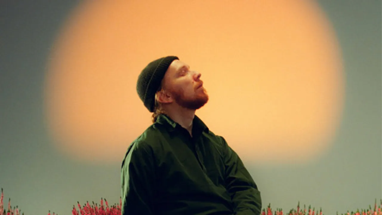 NIKLAS PASCHBURG