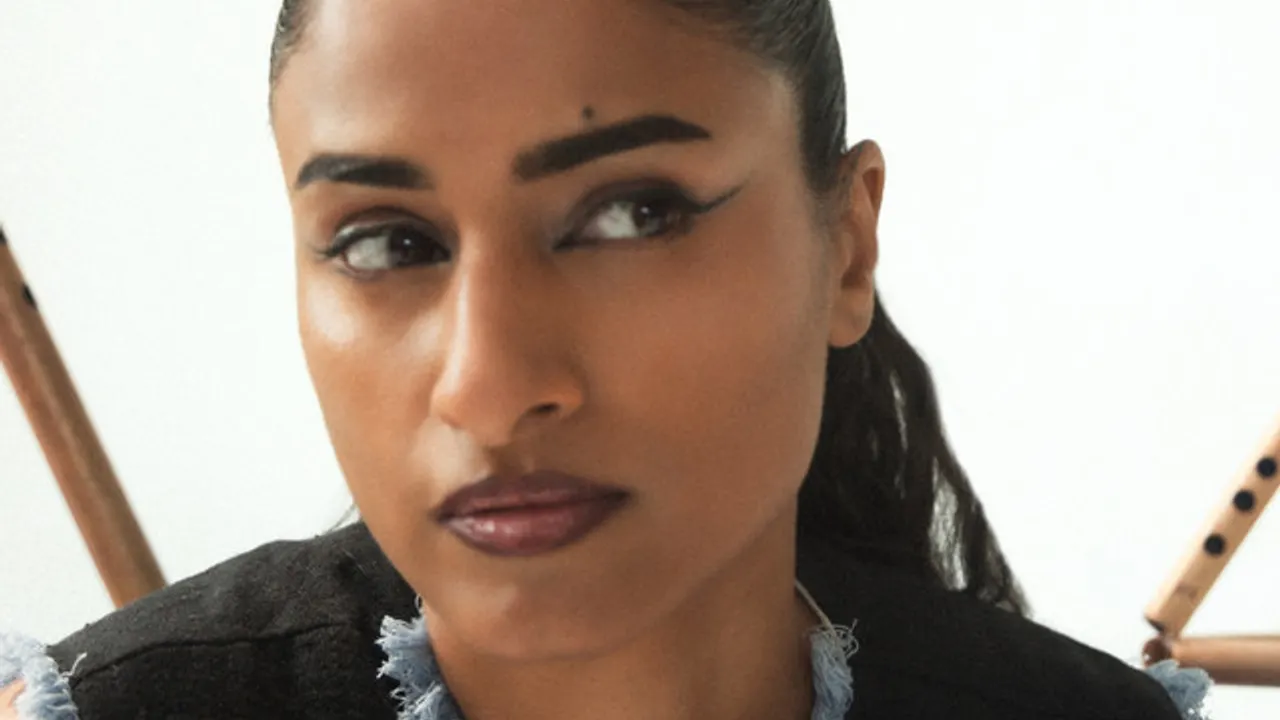 PRIYA RAGU