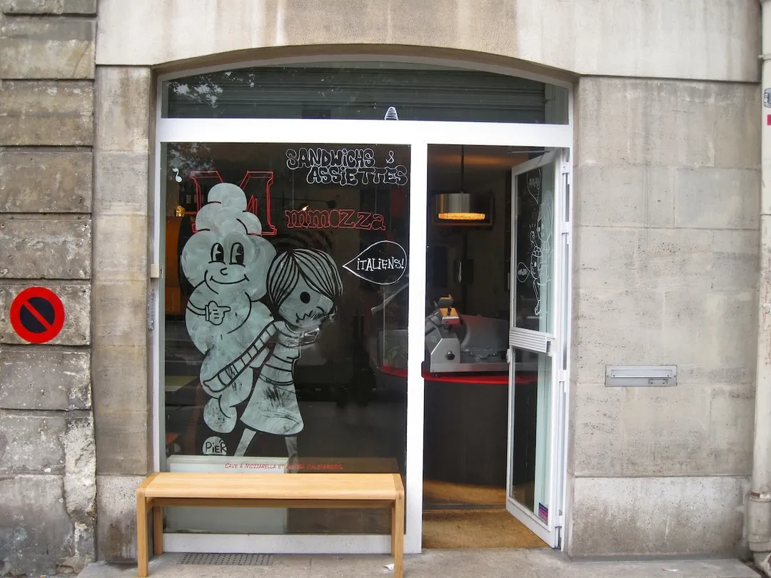 Mmmozza Restaurant Shop Paris