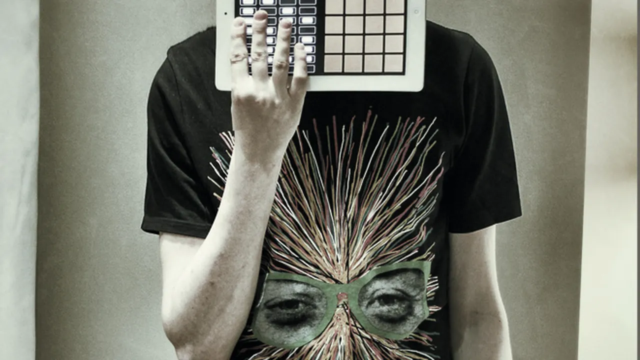 Mord Fustang - R-ASH - Silent