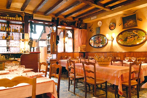 Le Quincy Restaurant Paris