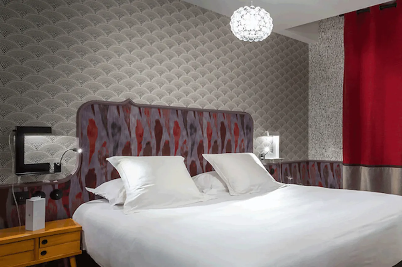 Hôtel Crayon Rouge