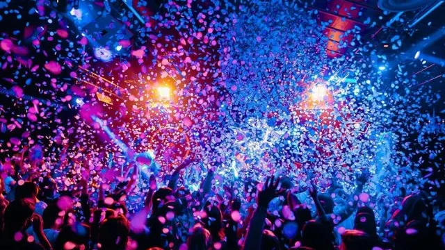 vendredis: la soiree des 30 ans et +....