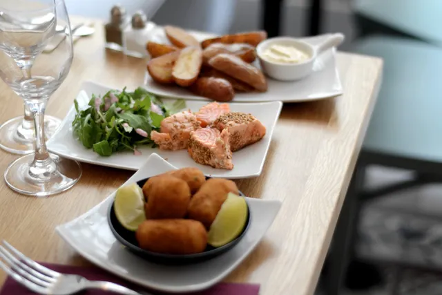 Les Petites Bouchées : ramenez vos amis, on partage les assiettes !
