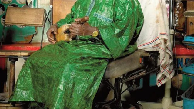 FESTIVAL 10 ANS NO FORMAT! : KASSE MADY DIABATE