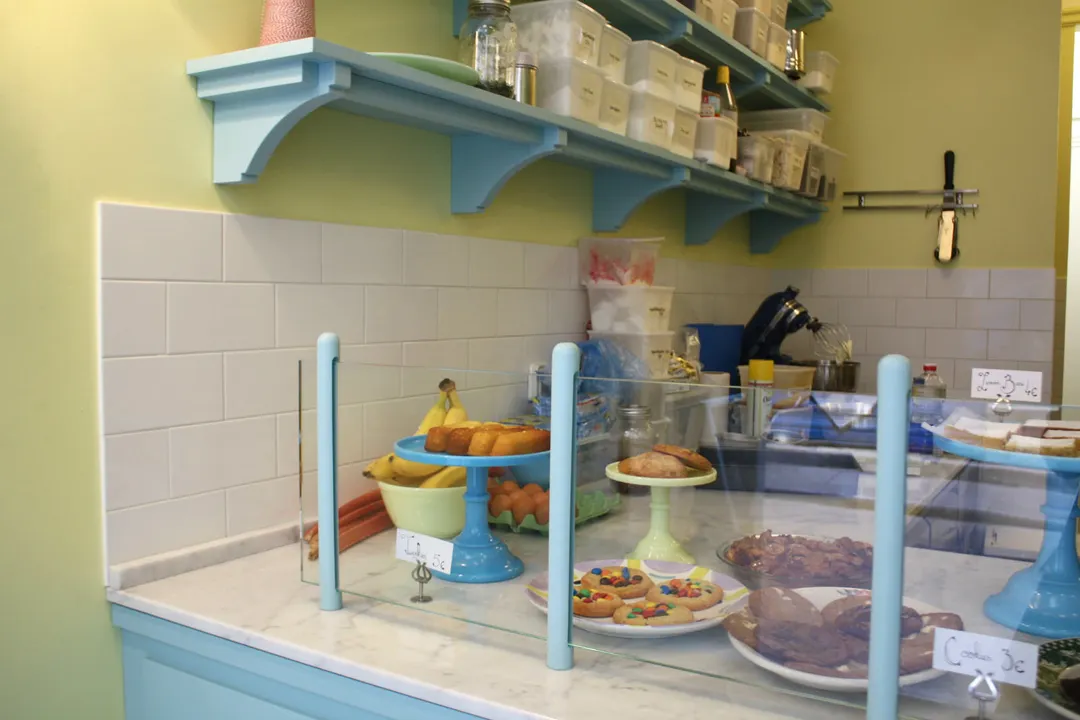 Clove Bakery Shop Paris