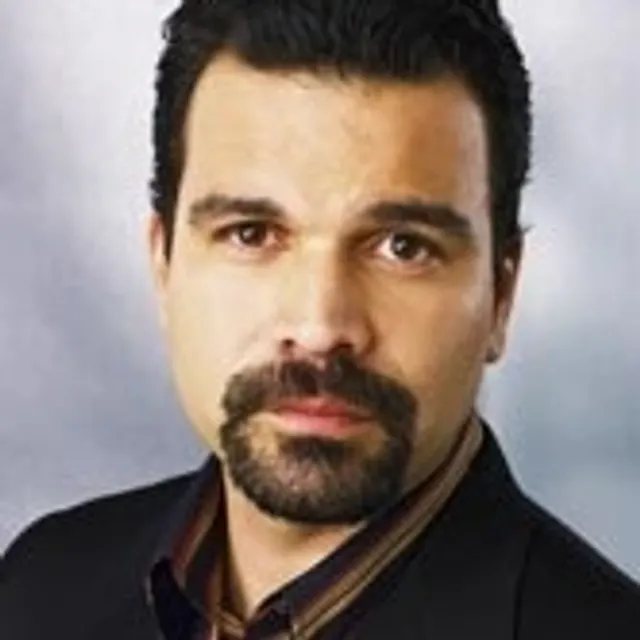 Carlos T