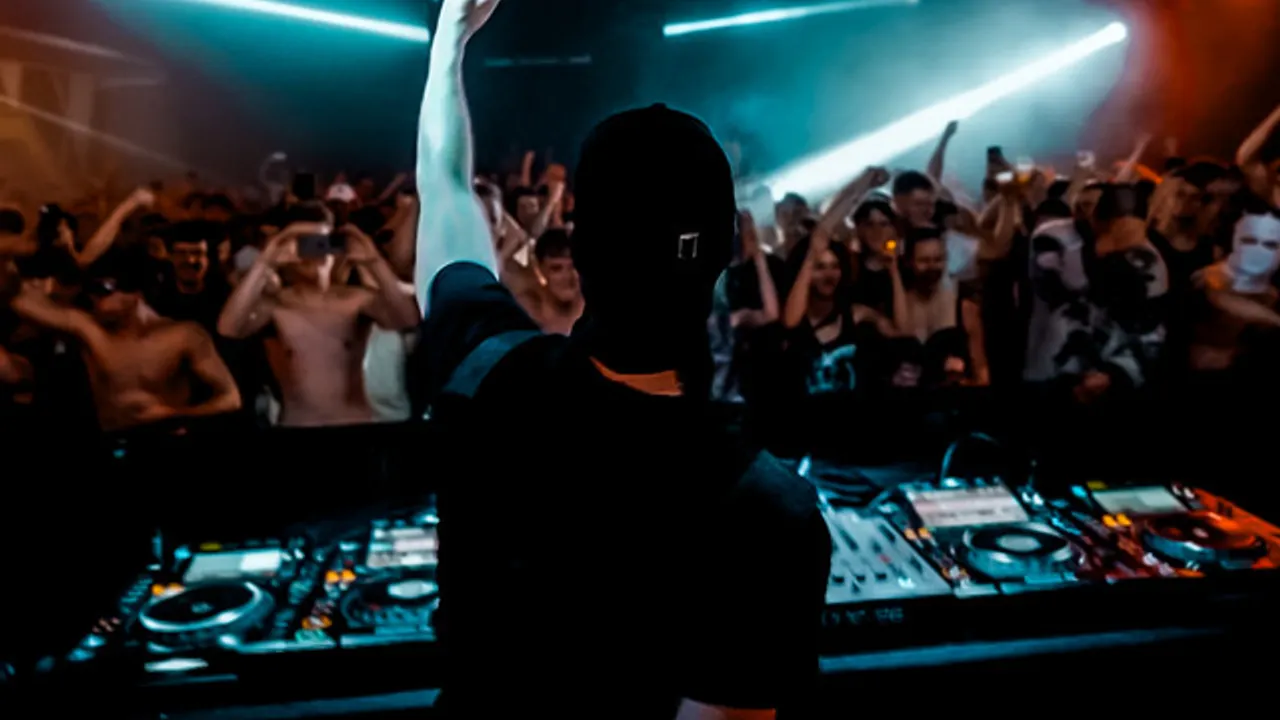 Vanta: Blurred Movement - Dros b2b Nøvar