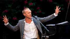 Stef Bos met groot orkest (Olv Dirk Brossé)