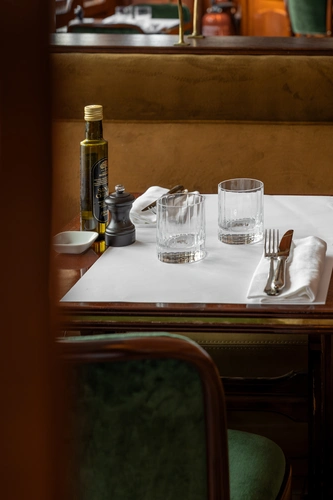 Madonna Restaurant Paris