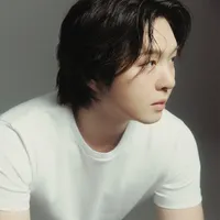 LEE CHANGSUB