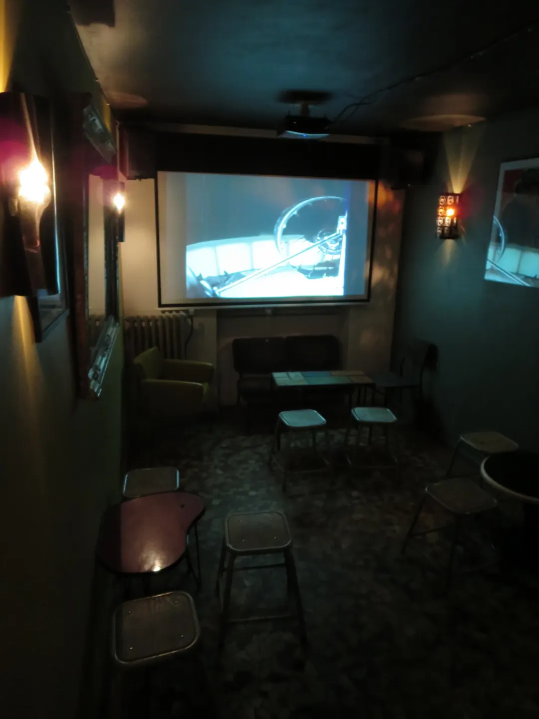 Le Festin Nu Bar Restaurant Paris