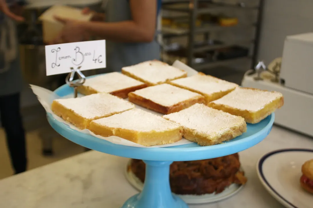Clove Bakery Shop Paris