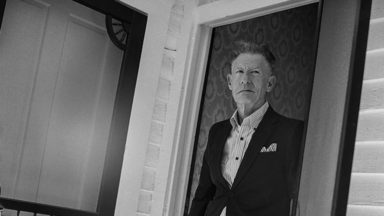 Lyle Lovett and his Small Large Band