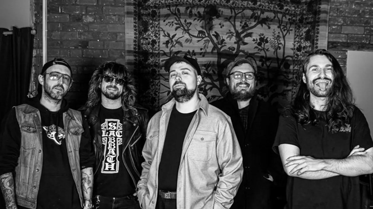 Ferocious Dog « UK Farewell Tour » + guests Shanghai Treason & Headsticks
