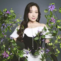 Ayaka Hirahara