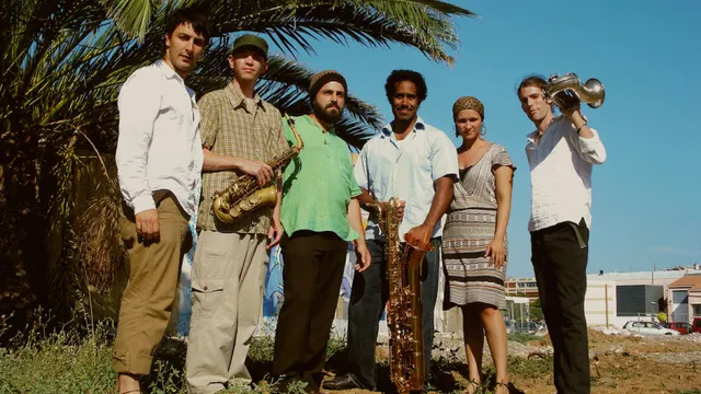 The Souljazz Orchestra en concert