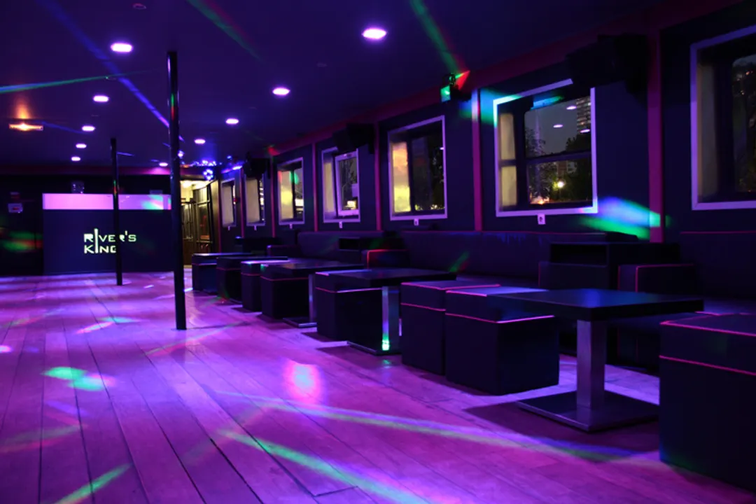 Le River's King Salle Paris