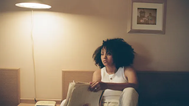 NAYA ALI + POUNDO