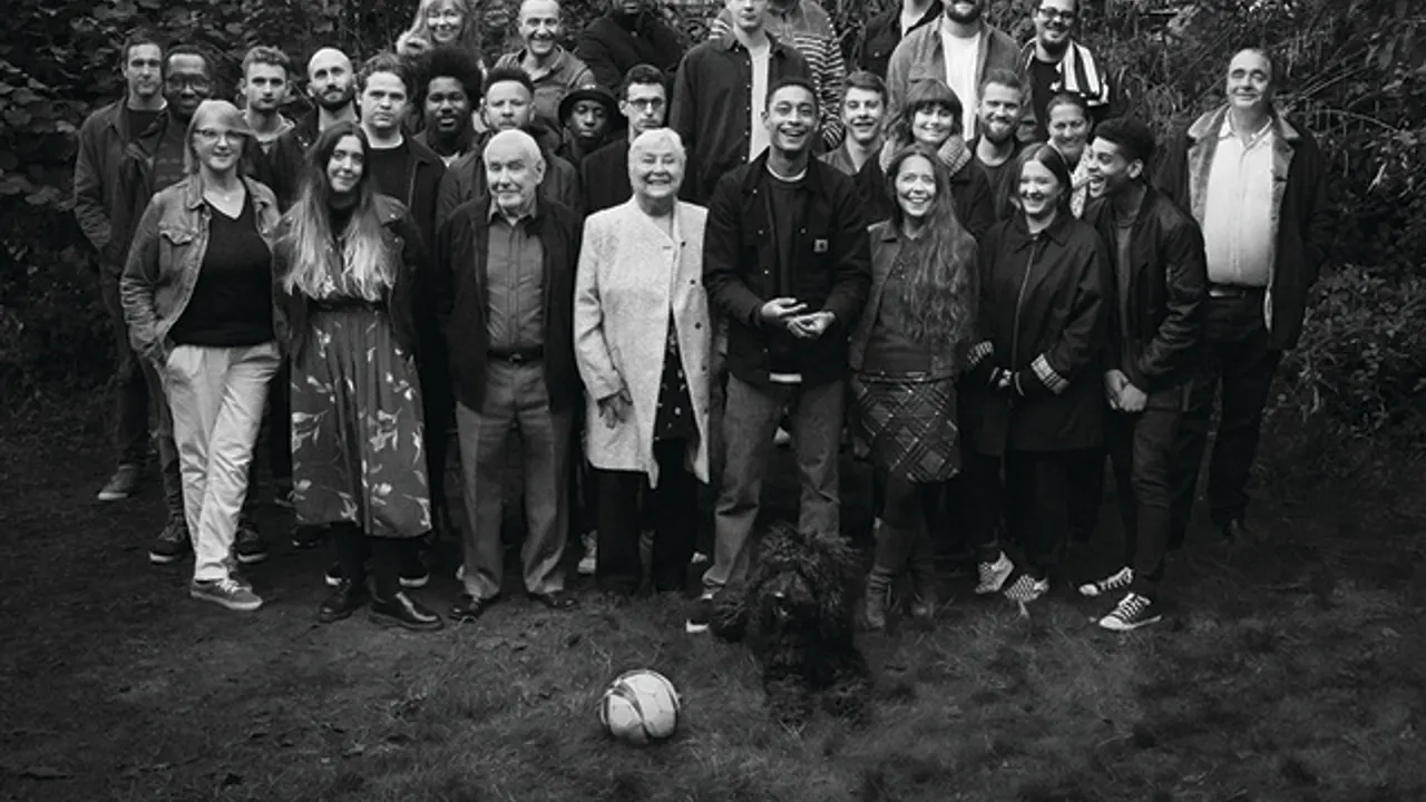 Loyle Carner + Guest