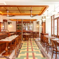 Mumbai Café