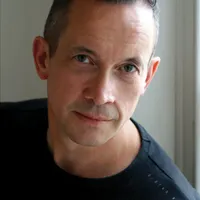 Jonathan Dove
