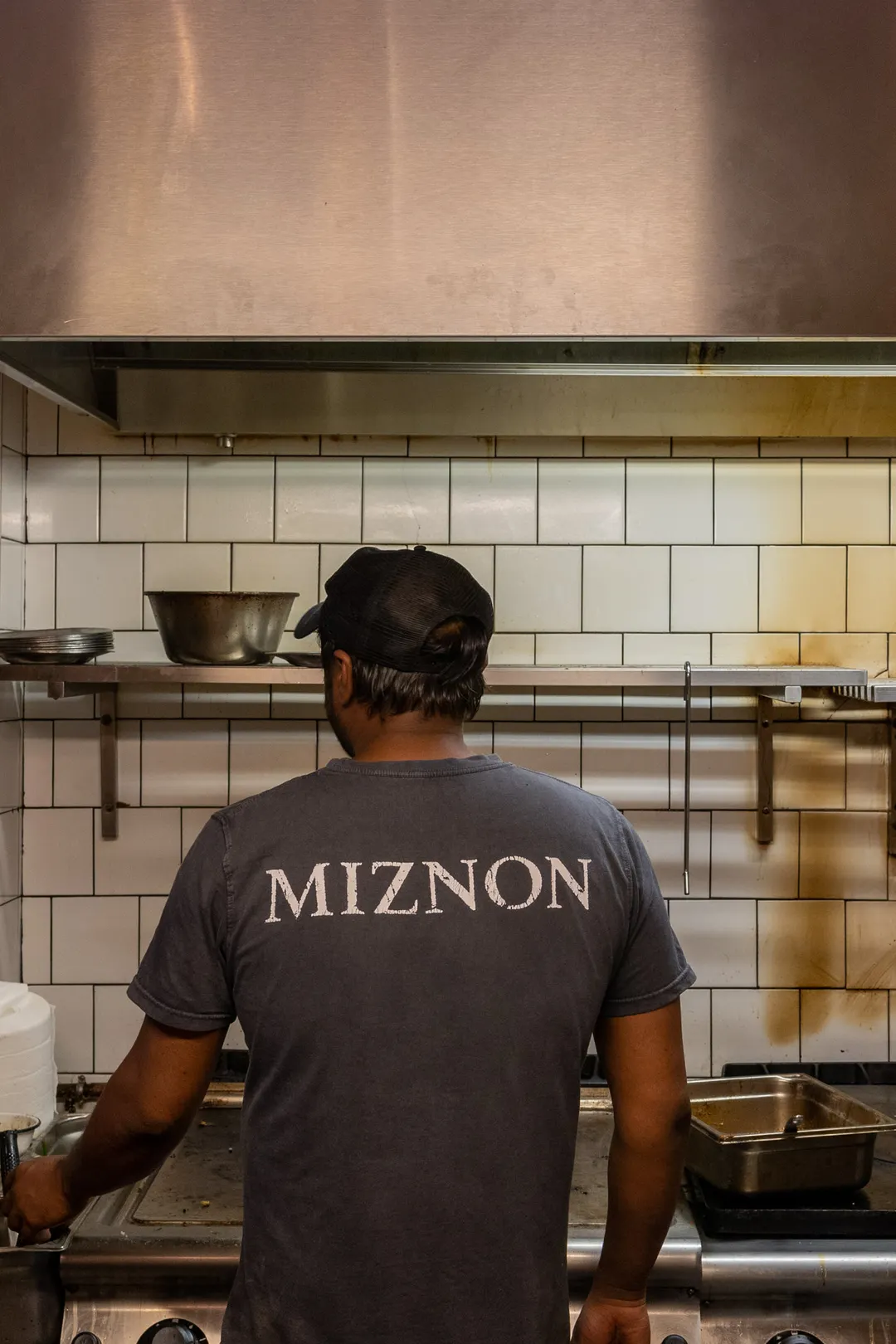 Miznon Grands Boulevards Restaurant Paris