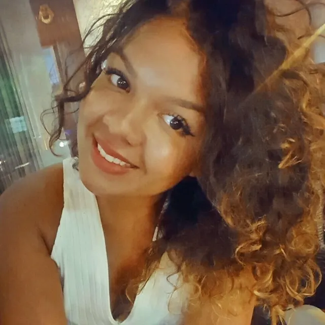 Eva S