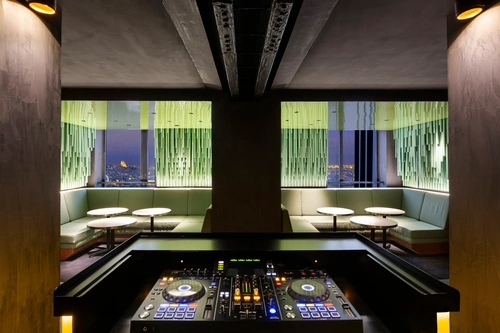 Skybar Pullman Paris Montparnasse Bar Paris