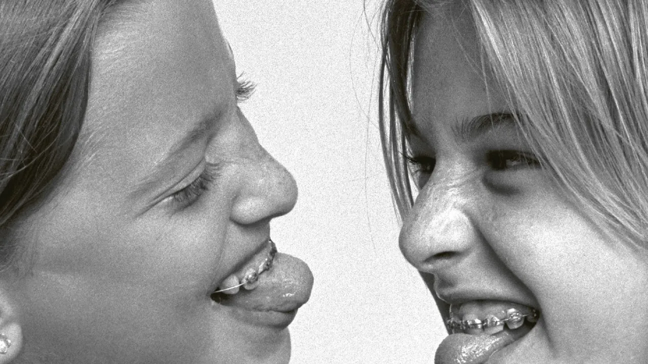 Girls. Adolescence, mode et rébellion